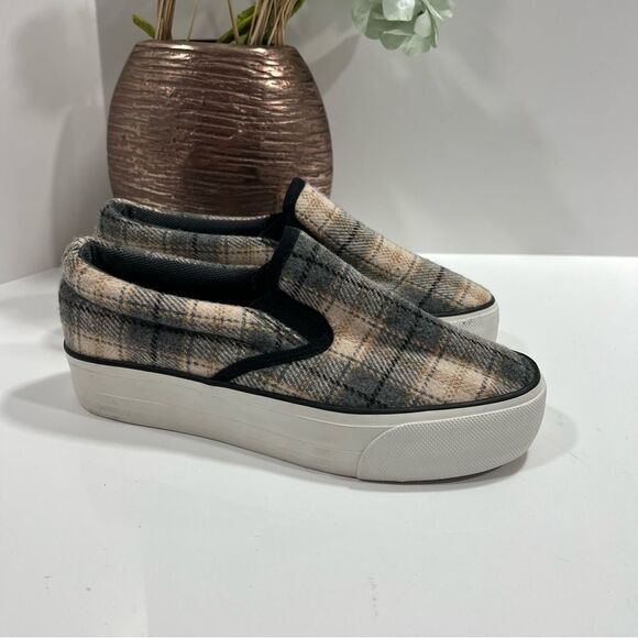 Restricted Plaid Slip On Sneakers sz 6.5 Platform # 7-J - Picture 4 of 7